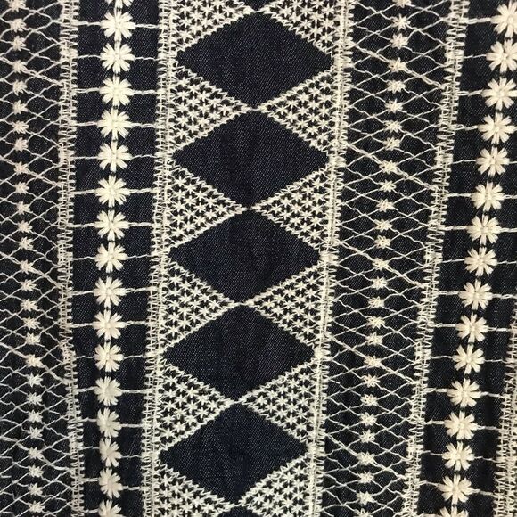 Gianni Bini Geometric Blue & White Romper Women's Size Small One-Piece Cut-out - Picture 6 of 10